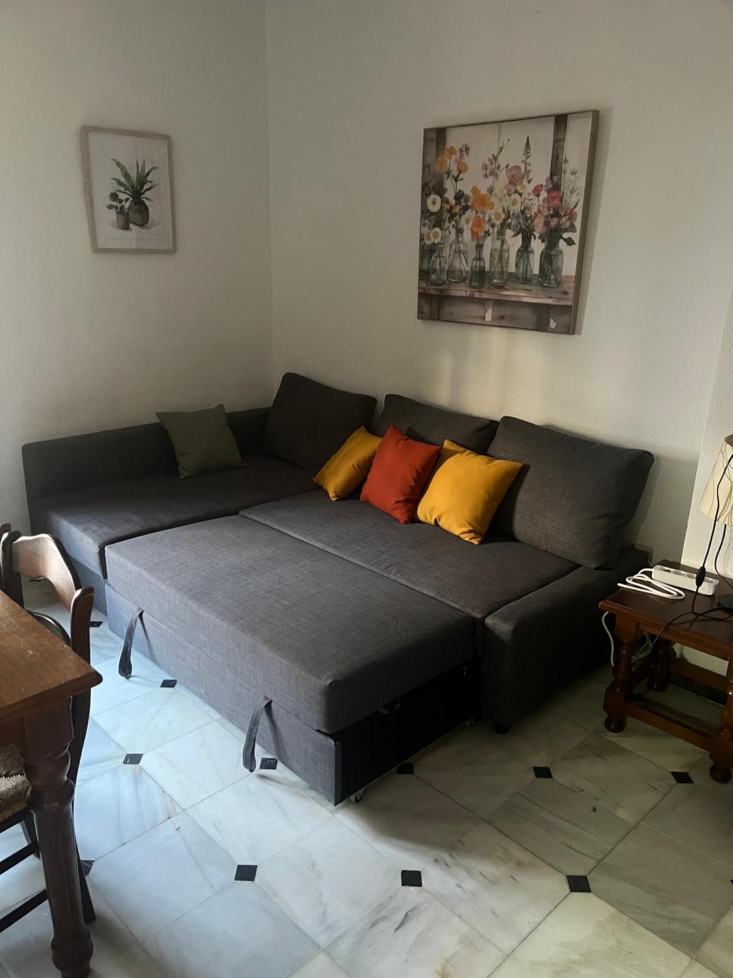 Centro Alfonso Xii Apartment Seville